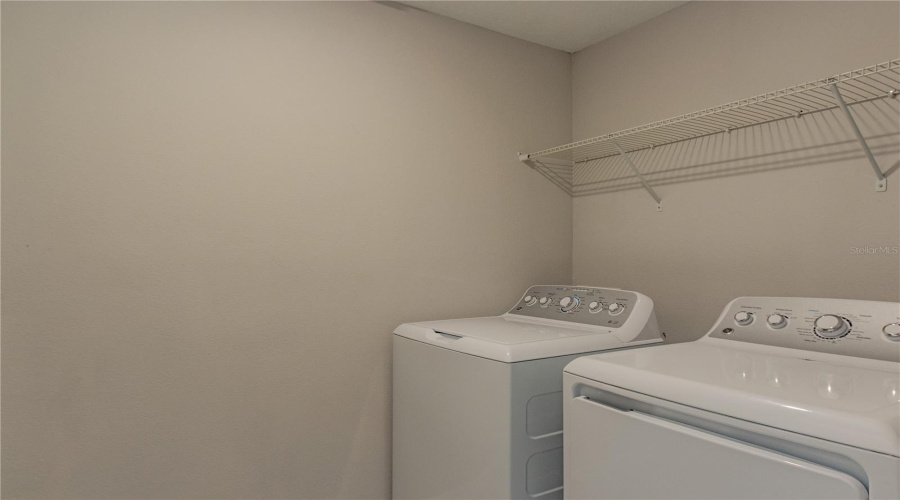 KISSIMMEE, Florida 34746, 4 Bedrooms Bedrooms, ,3 BathroomsBathrooms,Residential,For Sale,BEAU,0,MFRS5124278