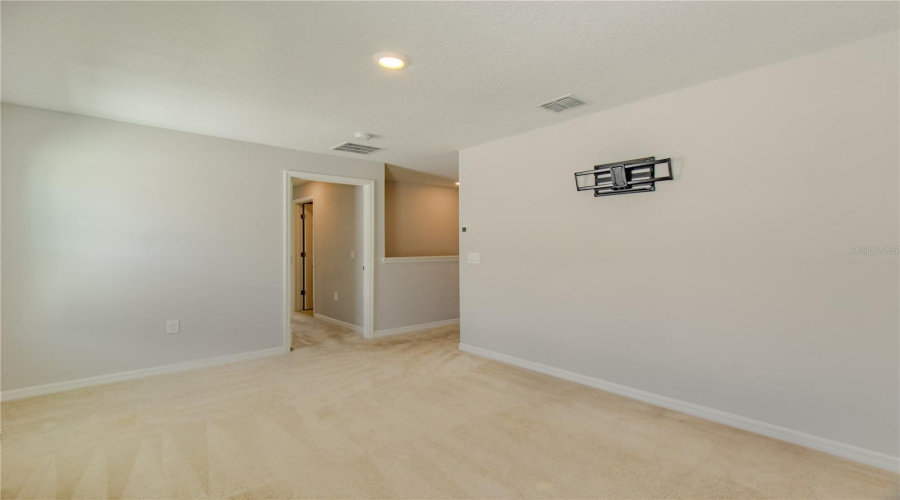 KISSIMMEE, Florida 34746, 4 Bedrooms Bedrooms, ,3 BathroomsBathrooms,Residential,For Sale,BEAU,0,MFRS5124278