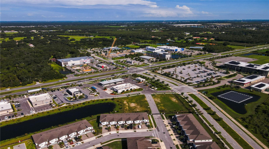 KISSIMMEE, Florida 34746, 4 Bedrooms Bedrooms, ,3 BathroomsBathrooms,Residential,For Sale,BEAU,0,MFRS5124278