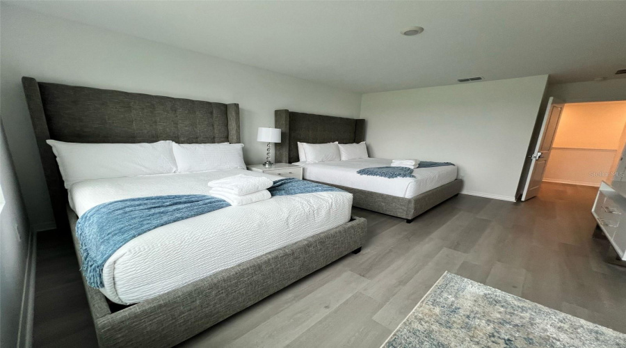 DAVENPORT, Florida 33896, 3 Bedrooms Bedrooms, ,3 BathroomsBathrooms,Residential,For Sale,BENOI,0,MFRO6294883