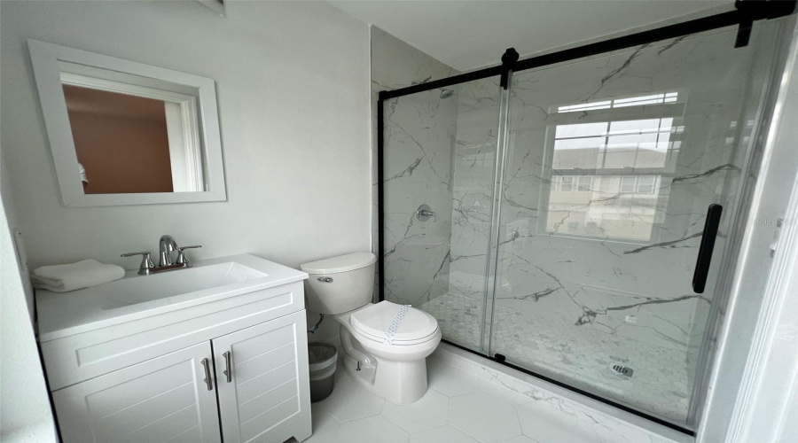DAVENPORT, Florida 33896, 3 Bedrooms Bedrooms, ,3 BathroomsBathrooms,Residential,For Sale,BENOI,0,MFRO6294883