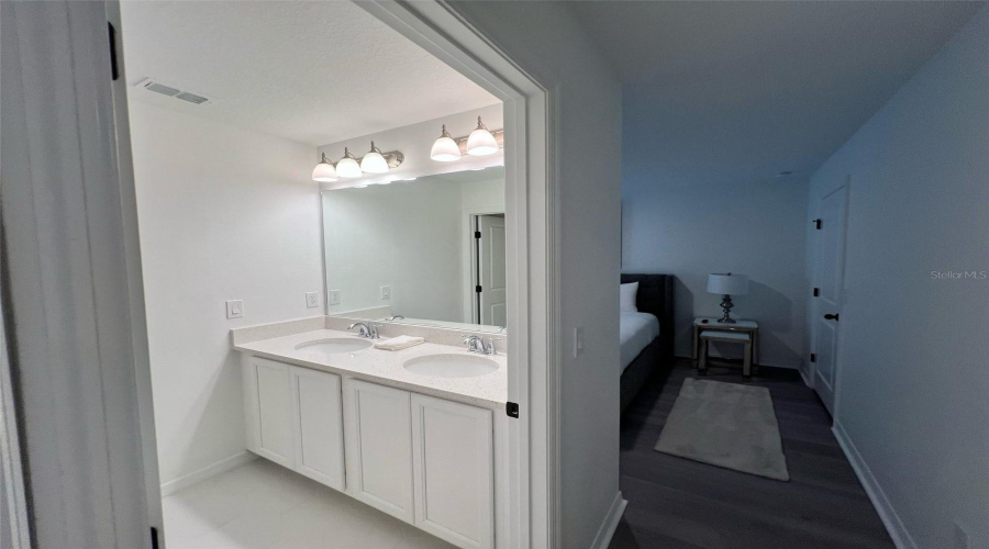 DAVENPORT, Florida 33896, 3 Bedrooms Bedrooms, ,3 BathroomsBathrooms,Residential,For Sale,BENOI,0,MFRO6294883