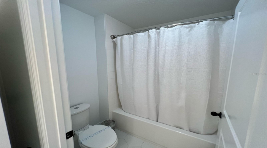 DAVENPORT, Florida 33896, 3 Bedrooms Bedrooms, ,3 BathroomsBathrooms,Residential,For Sale,BENOI,0,MFRO6294883