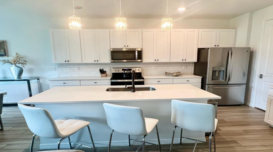 DAVENPORT, Florida 33896, 3 Bedrooms Bedrooms, ,3 BathroomsBathrooms,Residential,For Sale,BENOI,0,MFRO6294883
