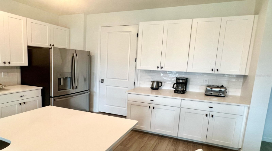 DAVENPORT, Florida 33896, 3 Bedrooms Bedrooms, ,3 BathroomsBathrooms,Residential,For Sale,BENOI,0,MFRO6294883