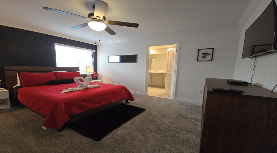 DAVENPORT, Florida 33896, 5 Bedrooms Bedrooms, ,4 BathroomsBathrooms,Residential,For Sale,LEADER STREET,0,MFRO6296548