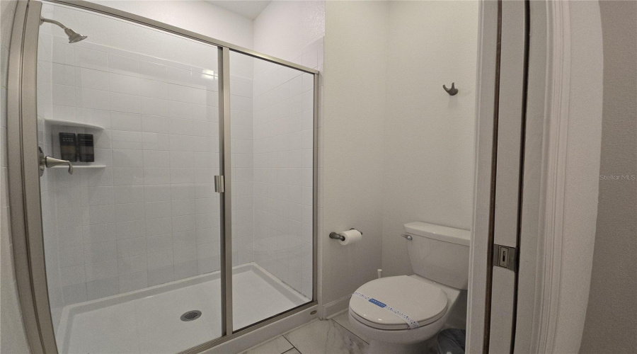 DAVENPORT, Florida 33896, 5 Bedrooms Bedrooms, ,4 BathroomsBathrooms,Residential,For Sale,LEADER STREET,0,MFRO6296548