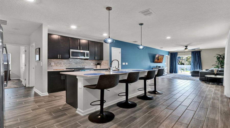Davenport, Florida 33837, 3 Bedrooms Bedrooms, ,2 Bathroomsbathrooms,Residential,For Sale,Cool Summer,Mfro6297034