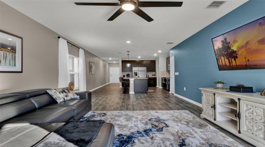 Davenport, Florida 33837, 3 Bedrooms Bedrooms, ,2 Bathroomsbathrooms,Residential,For Sale,Cool Summer,Mfro6297034