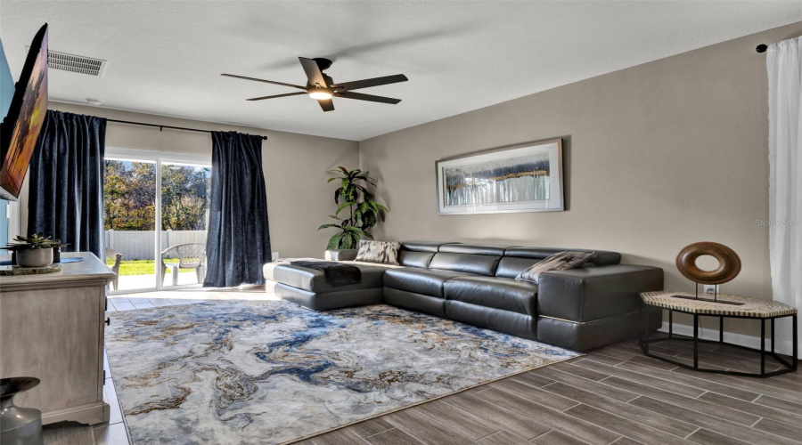 Davenport, Florida 33837, 3 Bedrooms Bedrooms, ,2 Bathroomsbathrooms,Residential,For Sale,Cool Summer,Mfro6297034