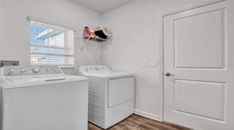 Davenport, Florida 33837, 3 Bedrooms Bedrooms, ,2 Bathroomsbathrooms,Residential,For Sale,Cool Summer,Mfro6297034