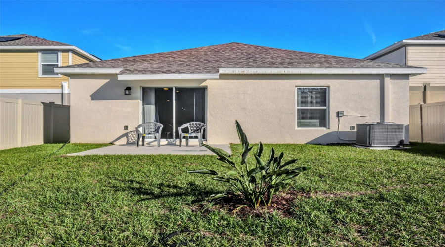 Davenport, Florida 33837, 3 Bedrooms Bedrooms, ,2 Bathroomsbathrooms,Residential,For Sale,Cool Summer,Mfro6297034