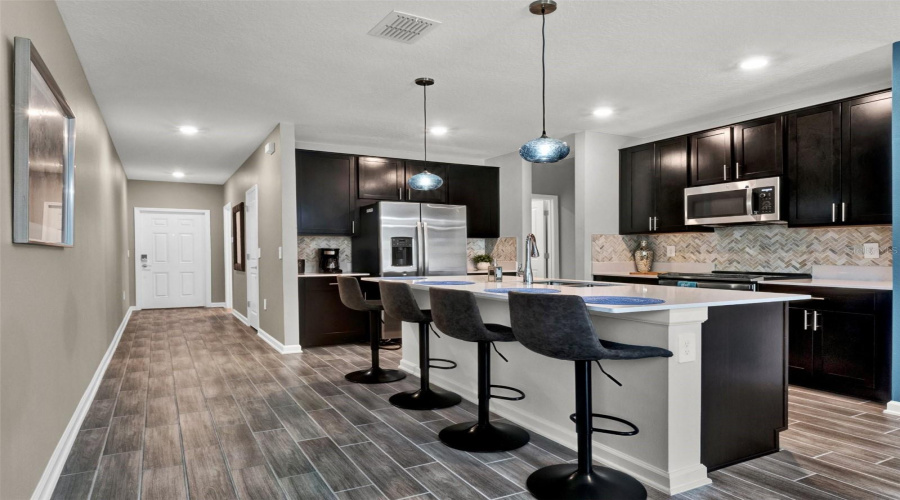 Davenport, Florida 33837, 3 Bedrooms Bedrooms, ,2 Bathroomsbathrooms,Residential,For Sale,Cool Summer,Mfro6297034