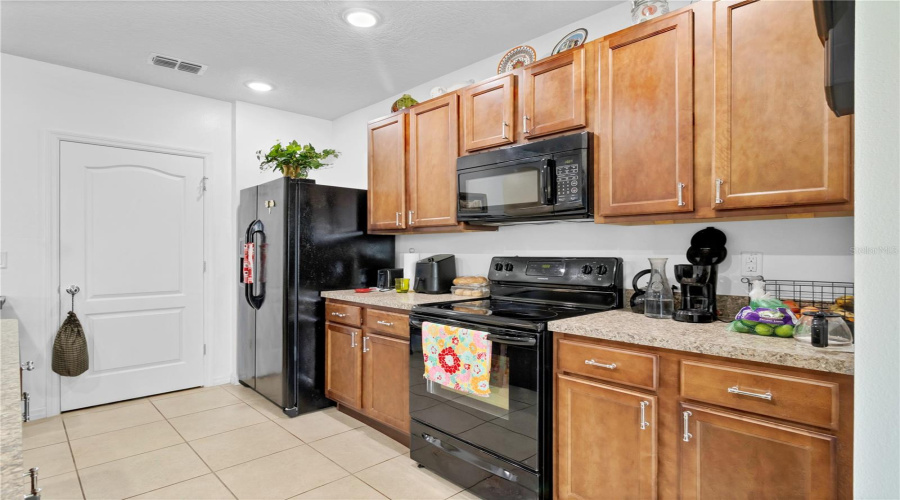 Davenport, Florida 33837, 3 Bedrooms Bedrooms, ,2 Bathroomsbathrooms,Residential,For Sale,Nova,Mfro6297117