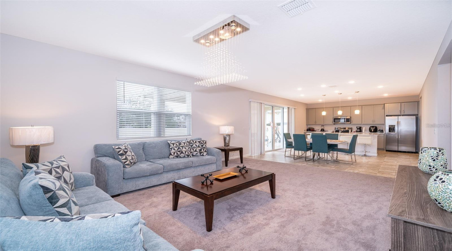 Davenport, Florida 33837, 5 Bedrooms Bedrooms, ,3 Bathroomsbathrooms,Residential,For Sale,Sugarwood,Mfro6297211