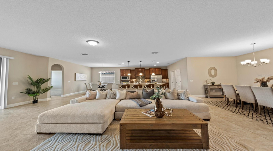 DAVENPORT, Florida 33837, 4 Bedrooms Bedrooms, ,3 BathroomsBathrooms,Residential,For Sale,BENOIT TERRACE,0,MFRO6297306