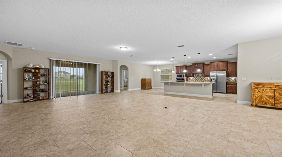 DAVENPORT, Florida 33837, 4 Bedrooms Bedrooms, ,3 BathroomsBathrooms,Residential,For Sale,BENOIT TERRACE,0,MFRO6297306