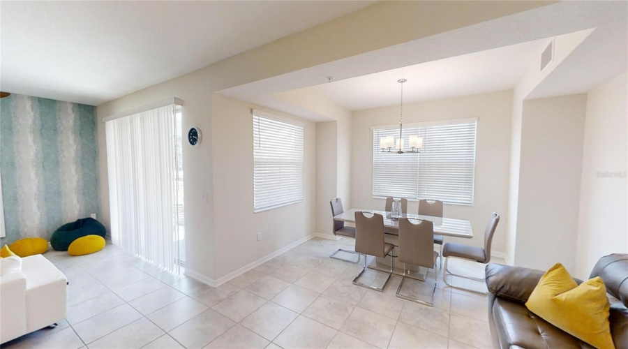 Kissimmee, Florida 34746, 2 Bedrooms Bedrooms, ,2 Bathroomsbathrooms,Residential,For Sale,Paradox,Mfro6297191