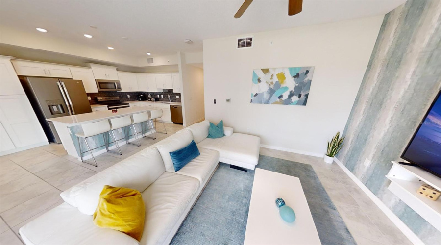 Kissimmee, Florida 34746, 2 Bedrooms Bedrooms, ,2 Bathroomsbathrooms,Residential,For Sale,Paradox,Mfro6297191