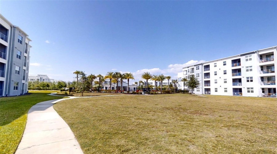 Kissimmee, Florida 34746, 2 Bedrooms Bedrooms, ,2 Bathroomsbathrooms,Residential,For Sale,Paradox,Mfro6297191