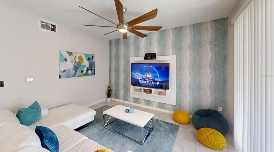 Kissimmee, Florida 34746, 2 Bedrooms Bedrooms, ,2 Bathroomsbathrooms,Residential,For Sale,Paradox,Mfro6297191