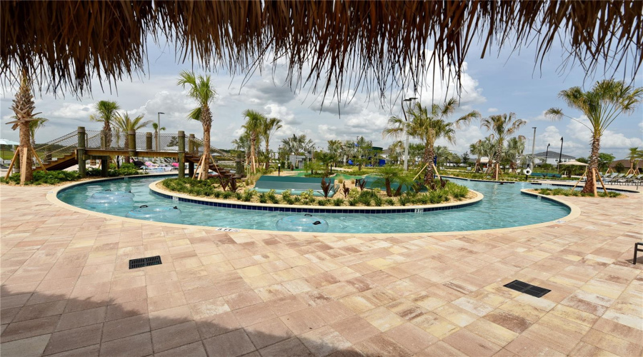 Kissimmee, Florida 34746, 2 Bedrooms Bedrooms, ,2 Bathroomsbathrooms,Residential,For Sale,Paradox,Mfro6297191