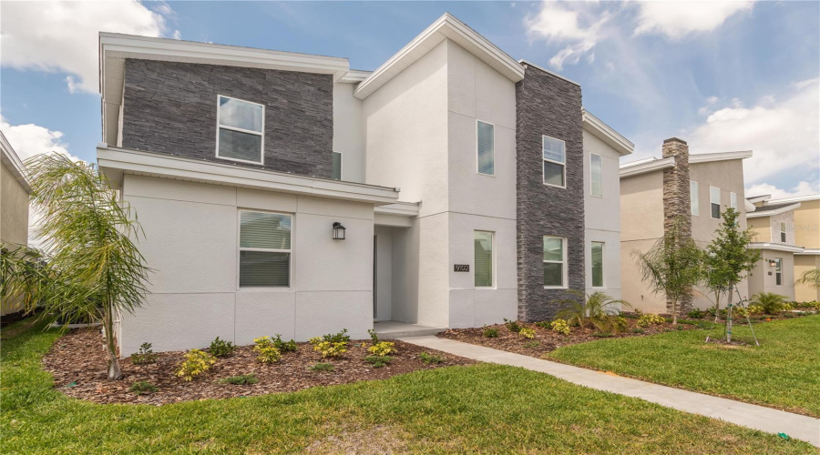 DAVENPORT, Florida 33896, 9 Bedrooms Bedrooms, ,5 BathroomsBathrooms,Residential,For Sale,SOMMERSET HILLS,0,MFRO6246986