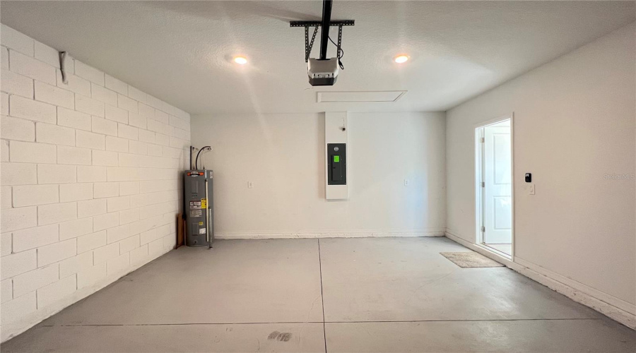 Kissimmee, Florida 34746, 3 Bedrooms Bedrooms, ,2 Bathroomsbathrooms,Residential,For Sale,Babbling Brook,Mfrs5124196