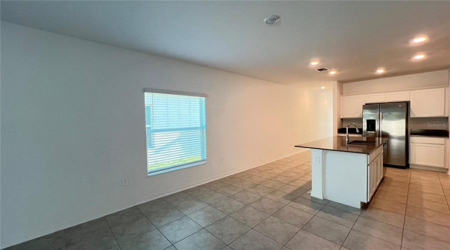 Kissimmee, Florida 34746, 3 Bedrooms Bedrooms, ,2 Bathroomsbathrooms,Residential,For Sale,Babbling Brook,Mfrs5124196