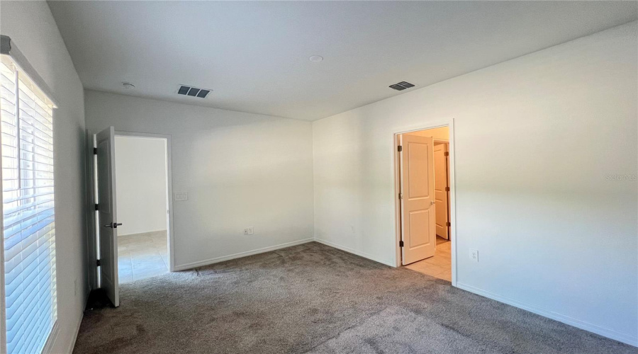 Kissimmee, Florida 34746, 3 Bedrooms Bedrooms, ,2 Bathroomsbathrooms,Residential,For Sale,Babbling Brook,Mfrs5124196
