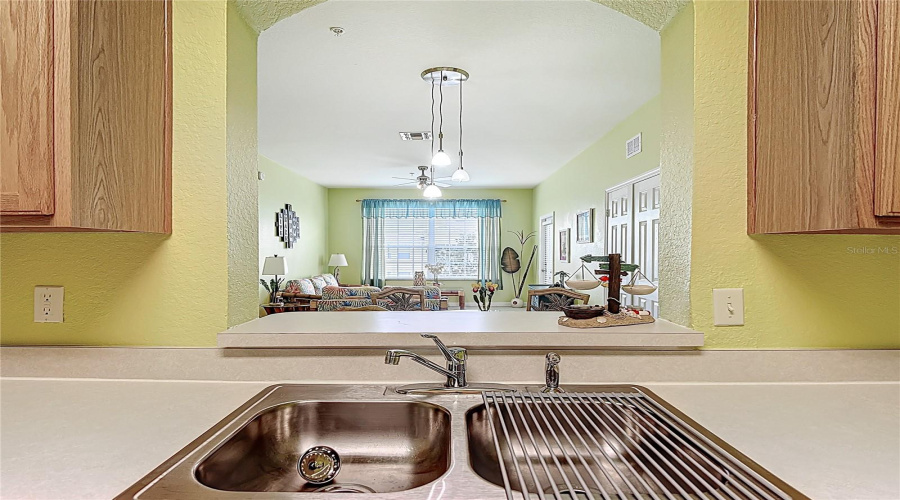 KISSIMMEE, Florida 34747, 3 Bedrooms Bedrooms, ,2 BathroomsBathrooms,Residential,For Sale,ALMATON,0,MFRO6296915