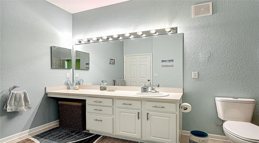 KISSIMMEE, Florida 34747, 3 Bedrooms Bedrooms, ,2 BathroomsBathrooms,Residential,For Sale,ALMATON,0,MFRO6296915