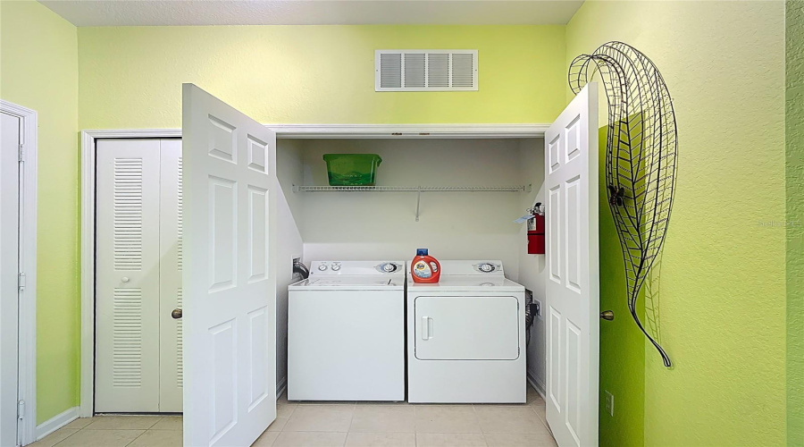 KISSIMMEE, Florida 34747, 3 Bedrooms Bedrooms, ,2 BathroomsBathrooms,Residential,For Sale,ALMATON,0,MFRO6296915