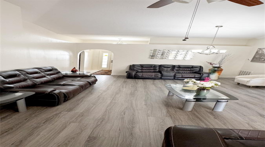 Davenport, Florida 33837, 4 Bedrooms Bedrooms, ,2 Bathroomsbathrooms,Residential,For Sale,Lobelia,Mfro6297322