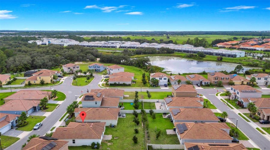 DAVENPORT, Florida 33837, 3 Bedrooms Bedrooms, ,2 BathroomsBathrooms,Residential,For Sale,OAK MARSH,0,MFRO6297271