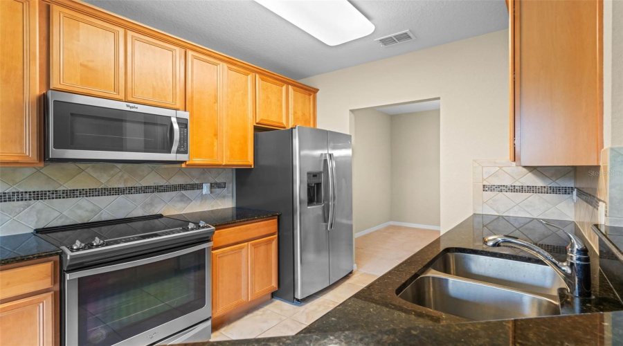 DAVENPORT, Florida 33896, 2 Bedrooms Bedrooms, ,2 BathroomsBathrooms,Residential,For Sale,BELLA TIERRA,MFRS5124342