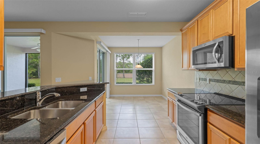 DAVENPORT, Florida 33896, 2 Bedrooms Bedrooms, ,2 BathroomsBathrooms,Residential,For Sale,BELLA TIERRA,MFRS5124342