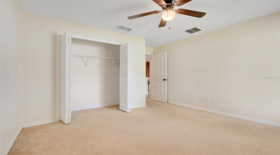 Kissimmee, Florida 34746, 3 Bedrooms Bedrooms, ,2 Bathroomsbathrooms,Residential,For Sale,Laparelle,Mfrs5124344