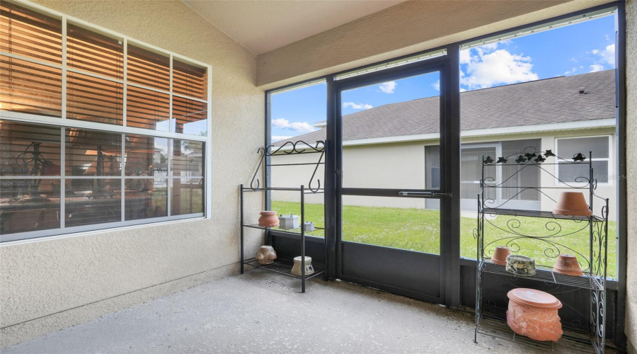 Kissimmee, Florida 34746, 3 Bedrooms Bedrooms, ,2 Bathroomsbathrooms,Residential,For Sale,Laparelle,Mfrs5124344