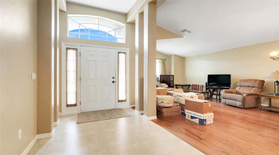 Kissimmee, Florida 34746, 3 Bedrooms Bedrooms, ,2 Bathroomsbathrooms,Residential,For Sale,Laparelle,Mfrs5124344