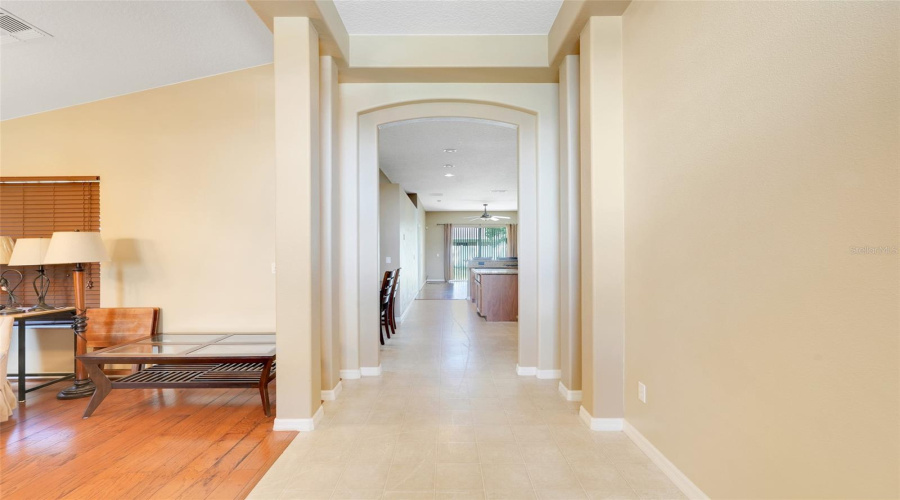 Kissimmee, Florida 34746, 3 Bedrooms Bedrooms, ,2 Bathroomsbathrooms,Residential,For Sale,Laparelle,Mfrs5124344