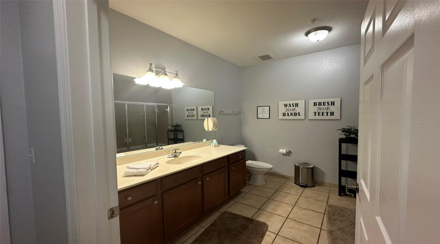 KISSIMMEE, Florida 34747, 3 Bedrooms Bedrooms, ,2 BathroomsBathrooms,Residential,For Sale,FELTRIM,MFRO6297353