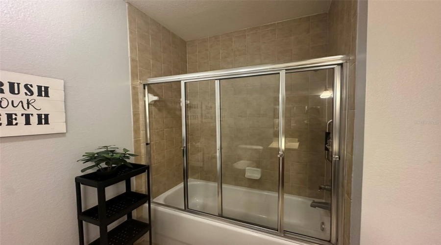 KISSIMMEE, Florida 34747, 3 Bedrooms Bedrooms, ,2 BathroomsBathrooms,Residential,For Sale,FELTRIM,MFRO6297353