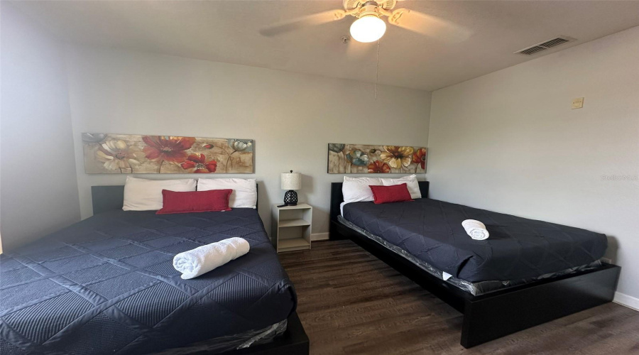 KISSIMMEE, Florida 34747, 3 Bedrooms Bedrooms, ,2 BathroomsBathrooms,Residential,For Sale,FELTRIM,MFRO6297353