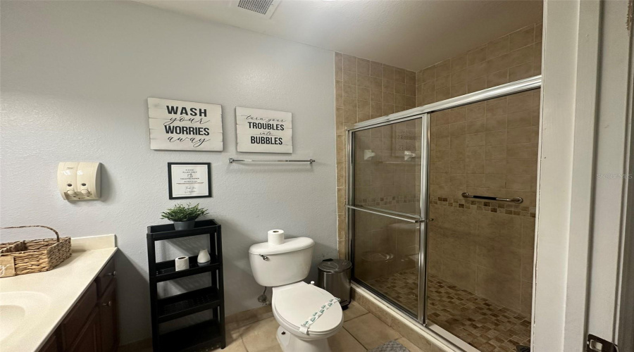 KISSIMMEE, Florida 34747, 3 Bedrooms Bedrooms, ,2 BathroomsBathrooms,Residential,For Sale,FELTRIM,MFRO6297353