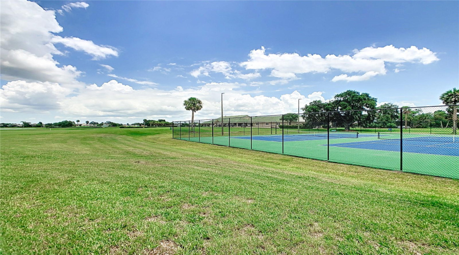 KISSIMMEE, Florida 34746, 3 Bedrooms Bedrooms, ,2 BathroomsBathrooms,Residential,For Sale,OSPREY COVE,MFRS5124353