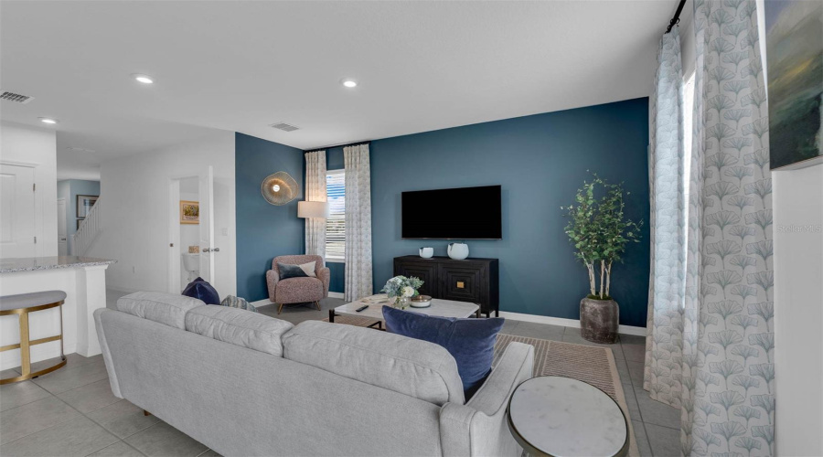 Davenport, Florida 33897, 3 Bedrooms Bedrooms, ,2 Bathroomsbathrooms,Residential,For Sale,Fan Palm,Mfro6297510