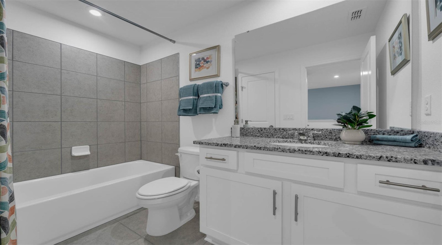 Davenport, Florida 33897, 3 Bedrooms Bedrooms, ,2 Bathroomsbathrooms,Residential,For Sale,Fan Palm,Mfro6297510