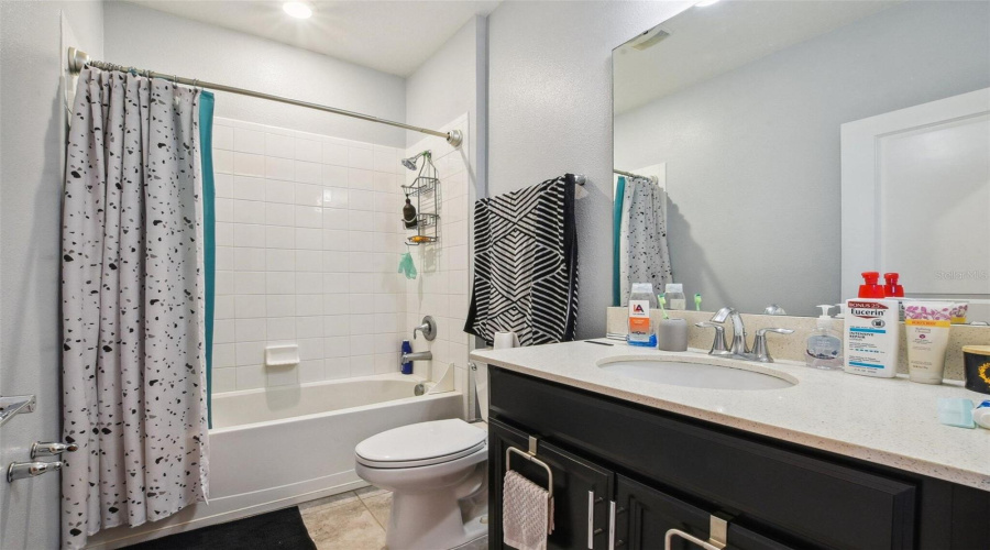 Davenport, Florida 33896, 3 Bedrooms Bedrooms, ,2 Bathroomsbathrooms,Residential,For Sale,Royal St George,Mfro6297662
