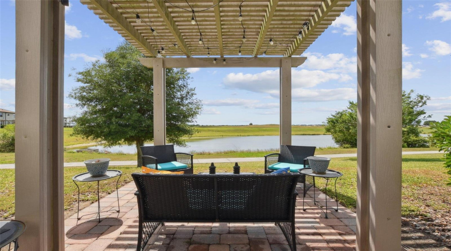 Davenport, Florida 33896, 3 Bedrooms Bedrooms, ,2 Bathroomsbathrooms,Residential,For Sale,Royal St George,Mfro6297662